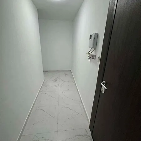 Spacious And Modern 1br Center Lägenhet Plovdiv